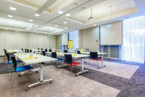 Konferenční prostory v ubytování Golden Tulip Marseille Euromed + 37 fotografií