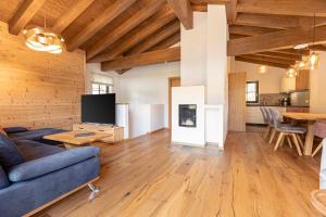 Turrach Lodges by ALPS RESORTS的厨房或小厨房
