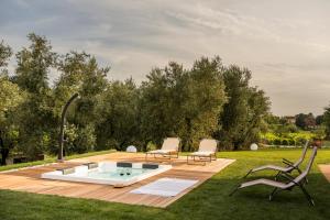Bazén v ubytování Agriturismo La Casina nel Vigneto nebo v jeho okolí