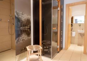 A bathroom at Apart welcom
