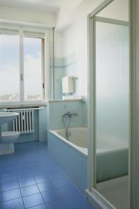 Phòng tắm tại Family Dream Penthouse