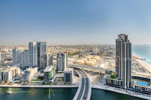 Gallery image of Timeless 1BR at The Address Residences in JBR by Deluxe Holiday Homes in Dubai