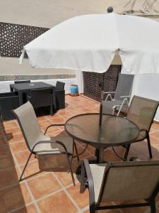Posezení v ubytování No1 CasaTosca Javea, Pequeña Habitación con baño en el Centro del Casco Antiguo