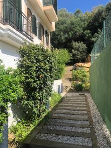 Galeriebild der Unterkunft Cozy 4 Room Ap with Whirlpool,3min drive to the beach in Bahia de Casares