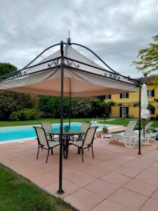 Galeriebild der Unterkunft Bed&Breakfast Villa Camilla in Ivrea