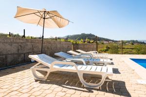 Foto dalla galleria di One bedroom house with shared pool furnished balcony and wifi at Fornos a Fornos