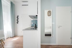 Kuchyňa alebo kuchynka v ubytovaní A13- Boutique Apartments, Best Location, by BQA