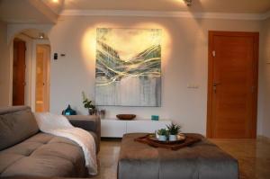 Appartement Penthouse-Mairena-Forest-nahe-Marbella-privater ...