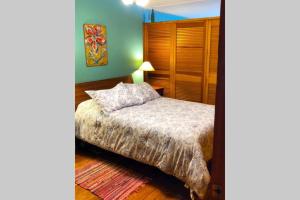Katil atau katil-katil dalam bilik di Olga's Upstairs (Apartment near Cherry Springs State Park)