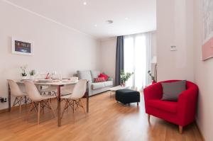 Gallery image of Pelayo Deluxe Apartments in Barcelona