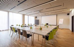 Konferenčné priestory v ubytovaní JUFA Hotel Laterns - Klangholzhus