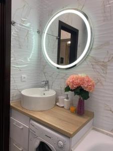 Ένα μπάνιο στο Academic st. Apartment +24 φωτογραφίες