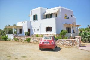Gallery image of Sunshine in Naxos Chora