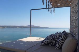 Gallery image of Luxury Villa Dioskouroi Heated eco pool & jacuzzi in Kalyves