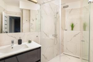 Kúpeľňa v ubytovaní Spa Residence Carbona Hévíz - Relax, Sissi Apartmanok