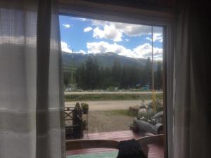 Nespecifikovaný výhled na hory nebo výhled na hory při pohledu z bed and breakfast