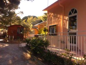 Budova, kde se bed and breakfast nachází