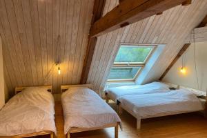 Легло или легла в стая в Ancien Moulin rénové à neuf pour 20 personnes sur les rives du Trieux
