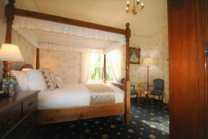 מיטה או מיטות בחדר ב-Kingscroft