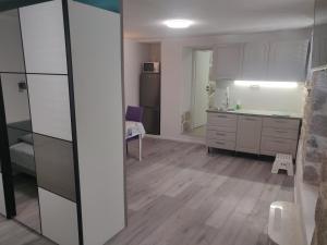 Kuchyň nebo kuchyňský kout v ubytování Split Stone