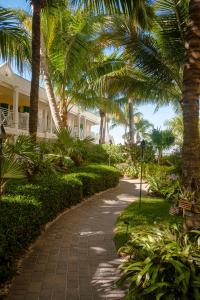 Gallery image of Vanderbilt Beach Resort in Naples