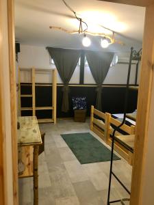 Postel nebo postele na pokoji v ubytování Hostel PrzyMorze