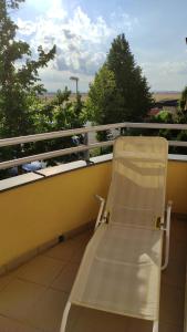 Balkón alebo terasa v ubytovaní Mona apartment + 15 fotografií