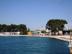 Fotografie z fotogalerie ubytování Holiday home in Umag - Istrien 40612 v destinaci Umag + 2 fotografie
