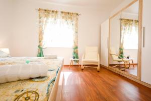 Postel nebo postele na pokoji v ubytování Holiday home in Ist - Insel Ist 39017