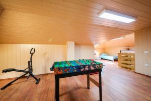 Herní místnost v ubytování Holiday home in Ist - Insel Ist 39017
