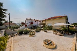 Zahrada ubytování Holiday home in Ist - Insel Ist 39017