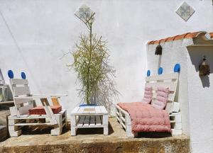A seating area at Casa Bakara