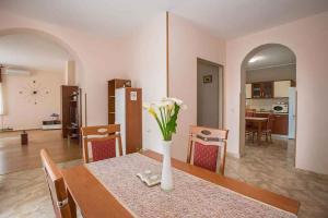 Galeriebild der Unterkunft Holiday home in Belavici/Istrien 33649 in Hreljići