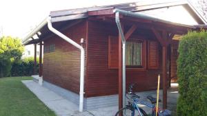 Fotografie z fotogalerie ubytování Holiday home in Balatonfenyves 33374 v destinaci Balatonfenyves
