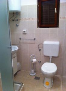 Kúpeľňa v ubytovaní Apartment in Lopar - Insel Rab 36121