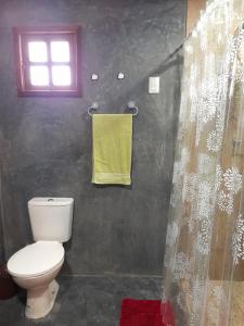 Ένα μπάνιο στο Chalé Contos & Fadas +45 φωτογραφίες