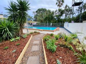 Poolen vid eller i närheten av Bundaberg Park Village