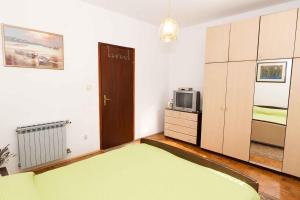 Zdjęcie z galerii obiektu Holiday home in Rovinj/Istrien 33878 w Rovinj +37 zdjęć