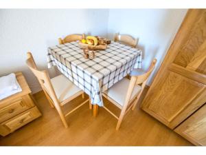 Fotografie z fotogalerie ubytování Apartments in Starigrad-Paklenica 6882 v destinaci Starigrad-Paklenica