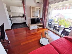 Kuchyň nebo kuchyňský kout v ubytování Apartment in Crikvenica 5738 + 19 fotografií