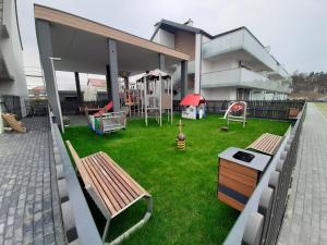 Ogród w obiekcie Apartamenty Marzeń