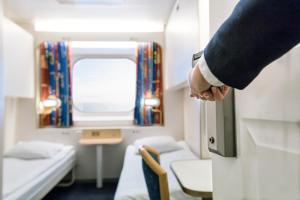 Postel nebo postele na pokoji v ubytování DFDS MiniCruise Oslo - Copenhagen - Oslo