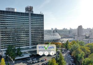 Nespecifikovaný výhled na destinaci Kyjev nebo výhled na město při pohledu z hotelu