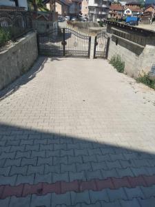 Fotografie z fotogalerie ubytování Guest house Erdan v destinaci Plav