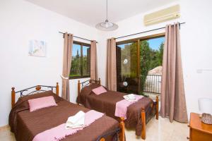 Fotografie z fotogalerie ubytování Iliada Villa 4 v destinaci Pegeia + 5 fotografií