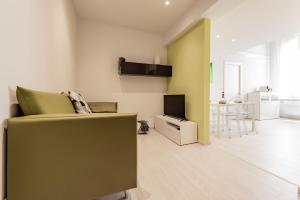 Telewizja i/lub zestaw kina domowego w obiekcie Realkasa Luxury S.Orsola Apartments