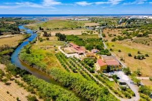 Apgyvendinimo įstaigos Quinta Almargem Lusitano - Farm House vaizdas iš viršaus