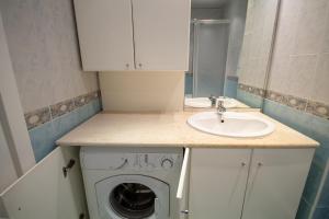 Kép Studio Apartment with balcony 300m from beach szállásáról a Naposparton a galériában