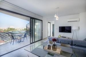 Gallery image of Solaar Apartments st Lazarous in Larnaka
