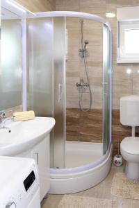 Koupelna v ubytování Apartment Baba Nevenka by Interhome